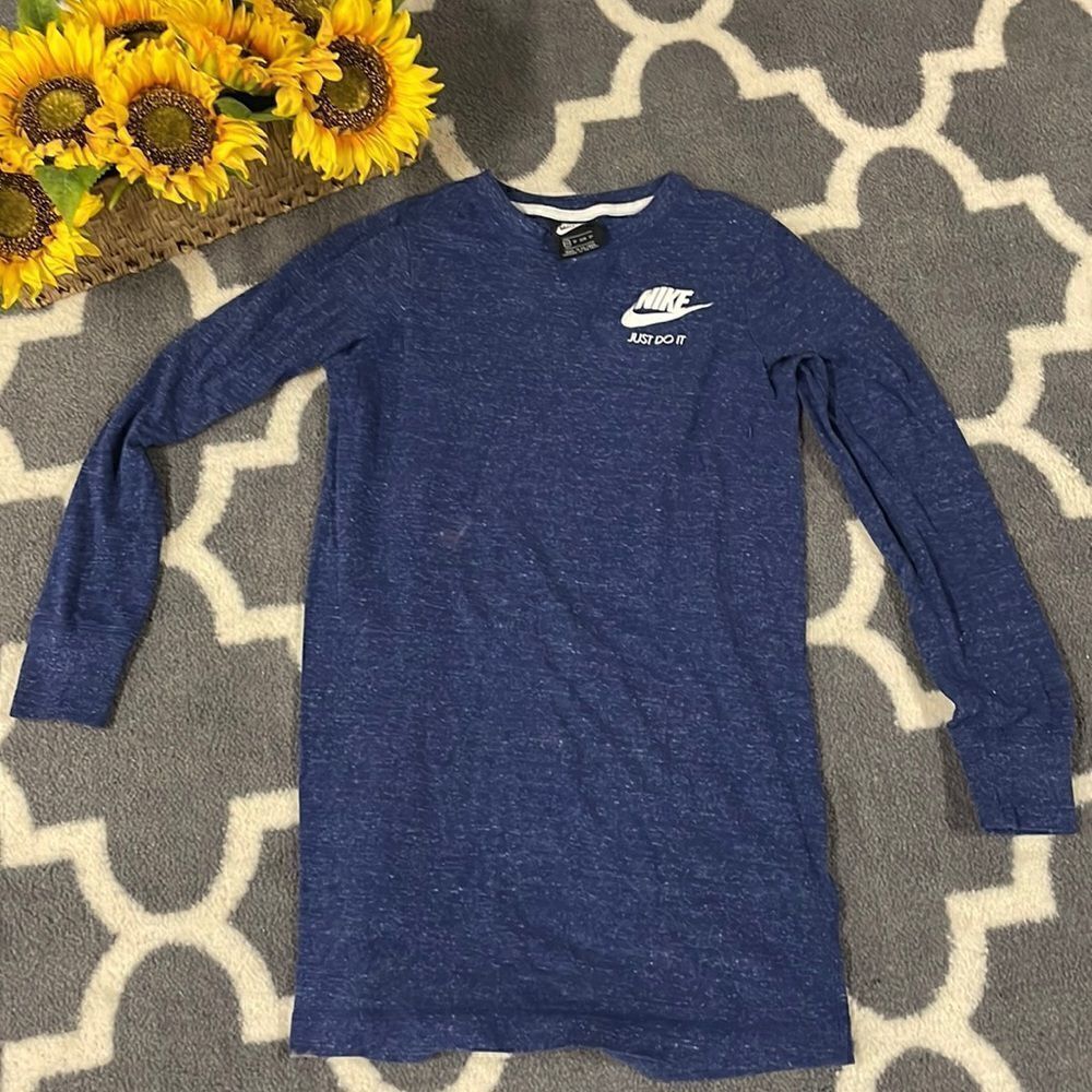 Nike Top